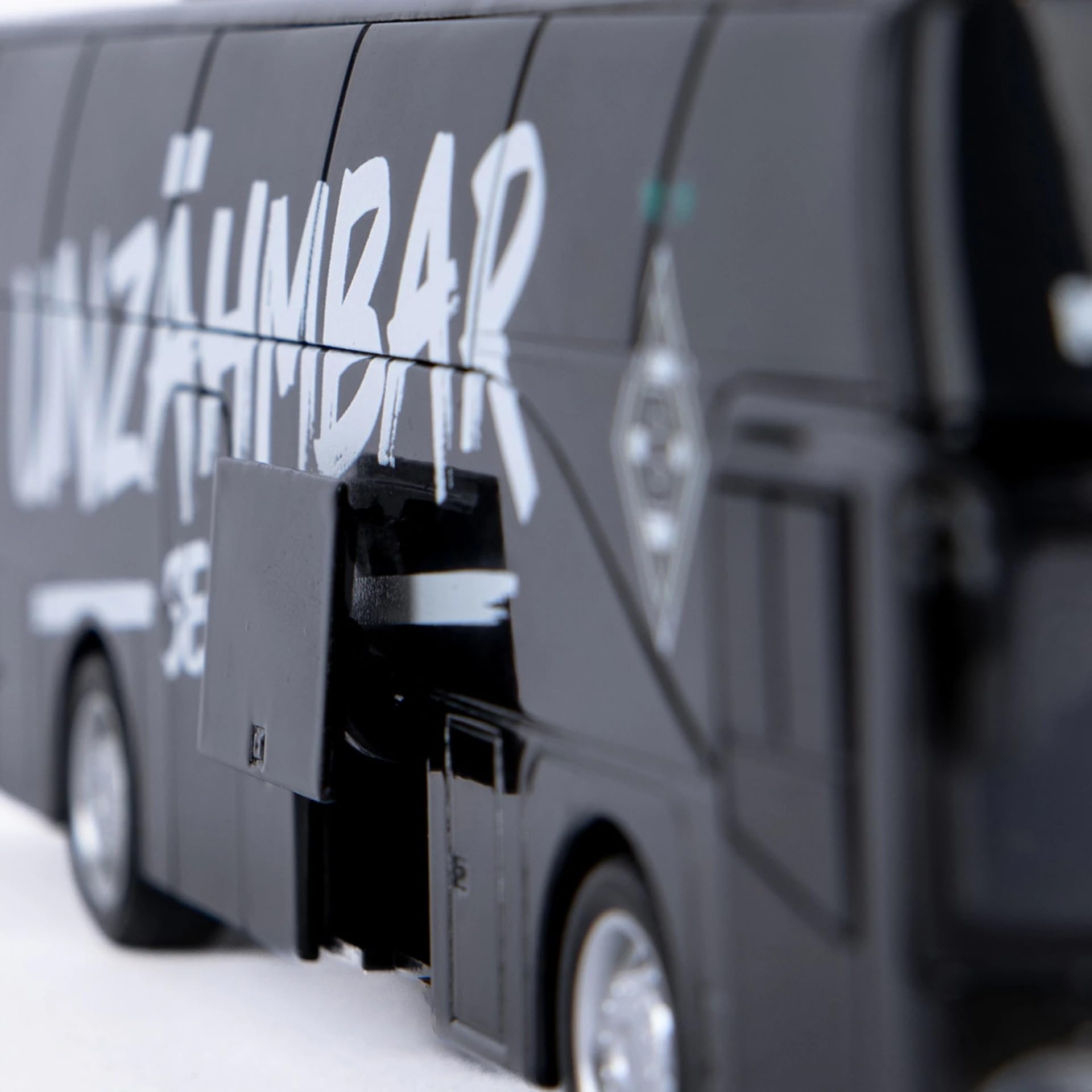 Borussia Mönchengladbach Mannschaftsbus Spielzeug | Offizieller Fanartikel Fohlenshop | Gladbach Bus mit Sound & Rückziehfunktion, Kinder Spielzeugbus