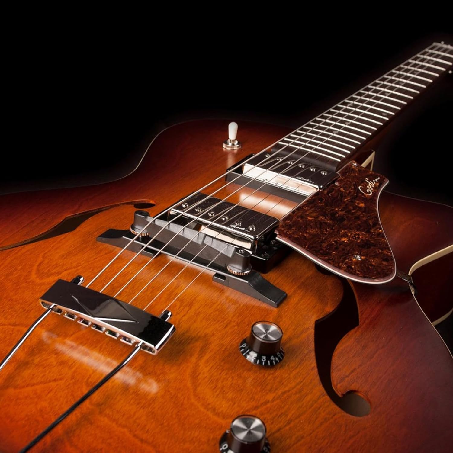 5th Avenue Cutaway KingPin II HB CW Cognac Burst