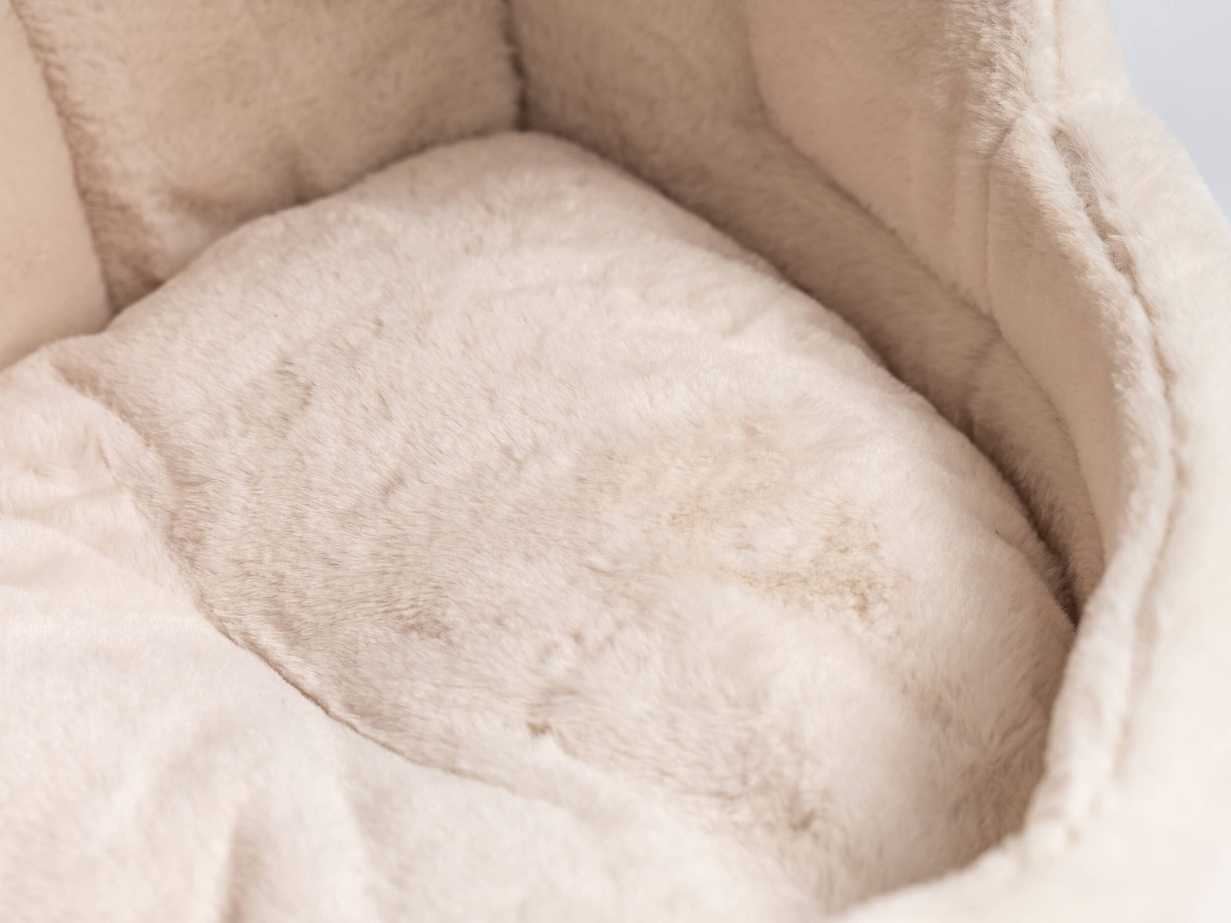 TrendPet LunaHome Kuschelhöhle für Hunde und Katzen und grau und beige (Beige)
