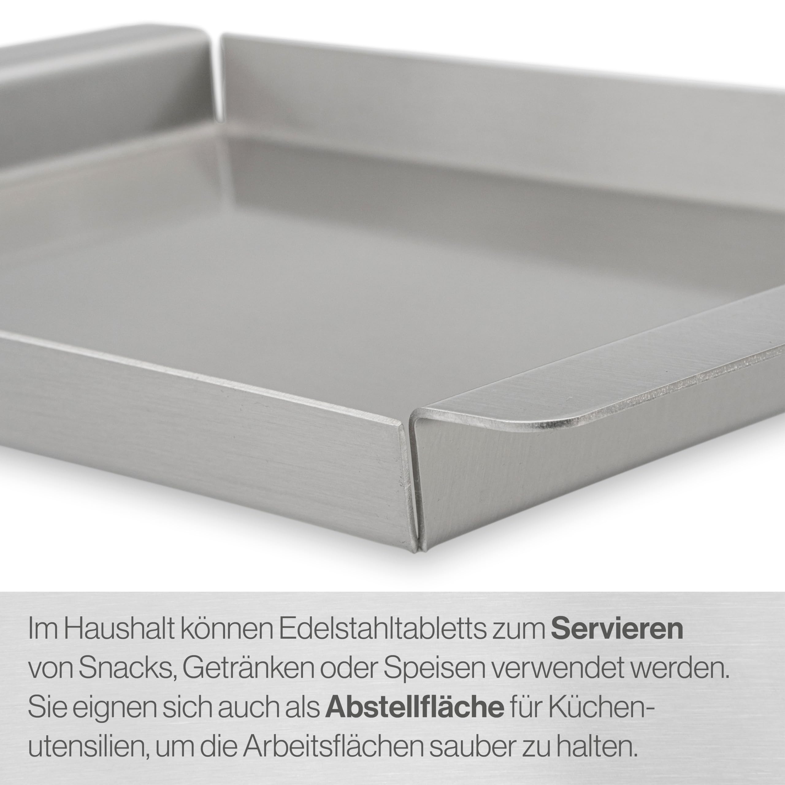 Serviertablett Edelstahl Rechteckig - Für Speisen, Snacks, Kaffee & Kuche - Tablett mit Griffen - Auch als Servierplatte, Partyplatte, Küchentablett - Anrichteplatte (50 x 37,5 cm)
