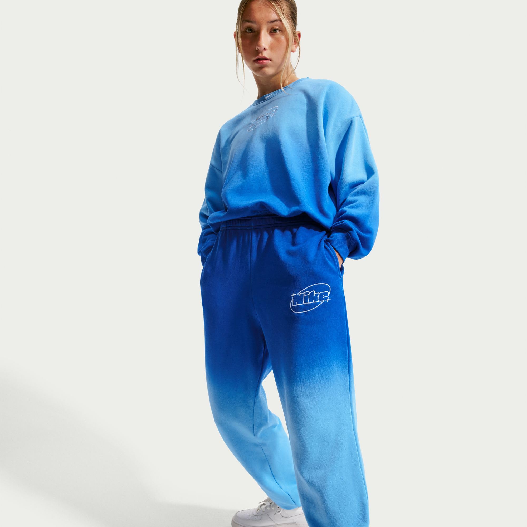 NIKE Nike Sportswear Studio Fleece Lockere Hose Für Ältere Mädchen - Spodnie Dziewczynki