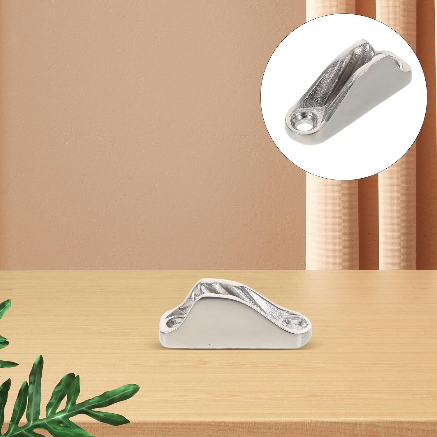 Stainless Steel Boat Clam Cleat for Secure Rope Management, Easy Installation Rope Clamp for Kayak and Boating Accessories, Sturdy Marine Hardware in Silver
