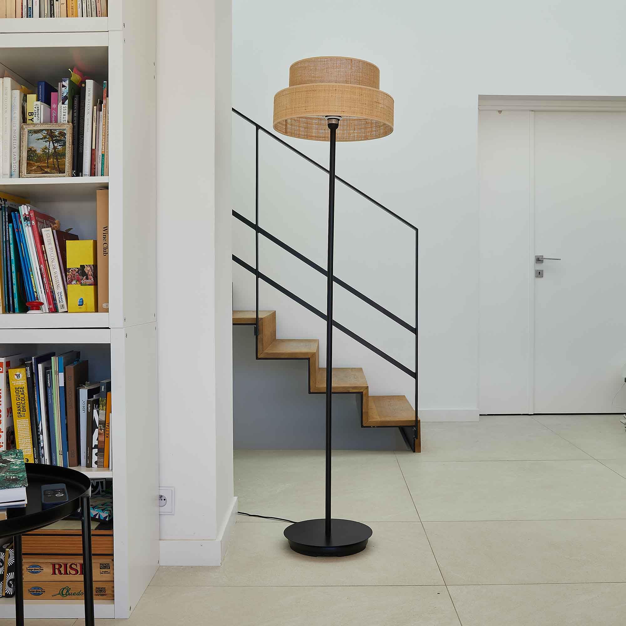 Lumisky Roberto Black czarna metalowa podstawa do lampy podłogowej do klosza H145 cm