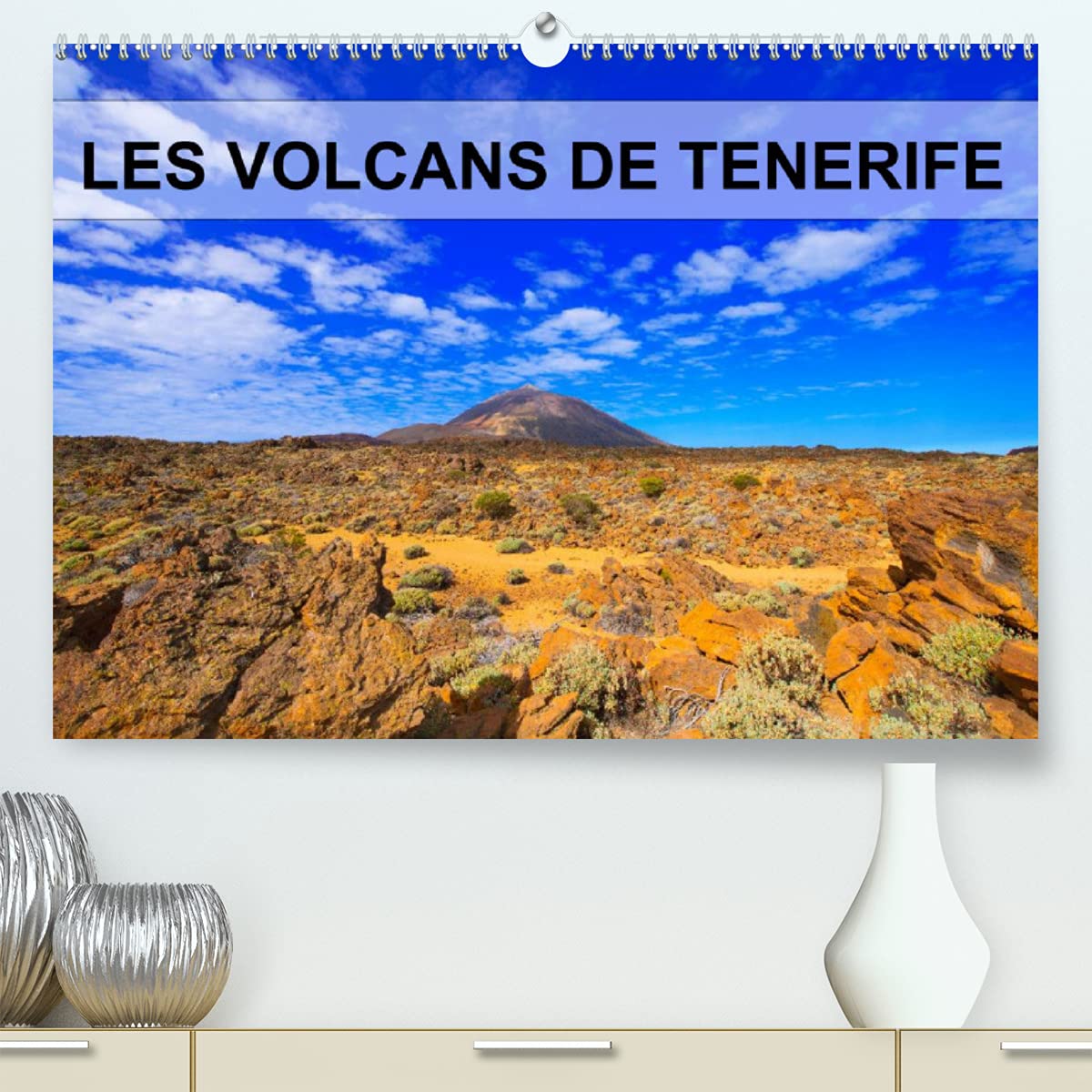 LES VOLCANS DE TENERIFE (Premium, hochwertiger DIN A2 Wandkalender 2022, Kunstdruck in Hochglanz): Volcans, plantes et pins parsèment les coulées de lave. (Calendrier mensuel, 14 Pages )
