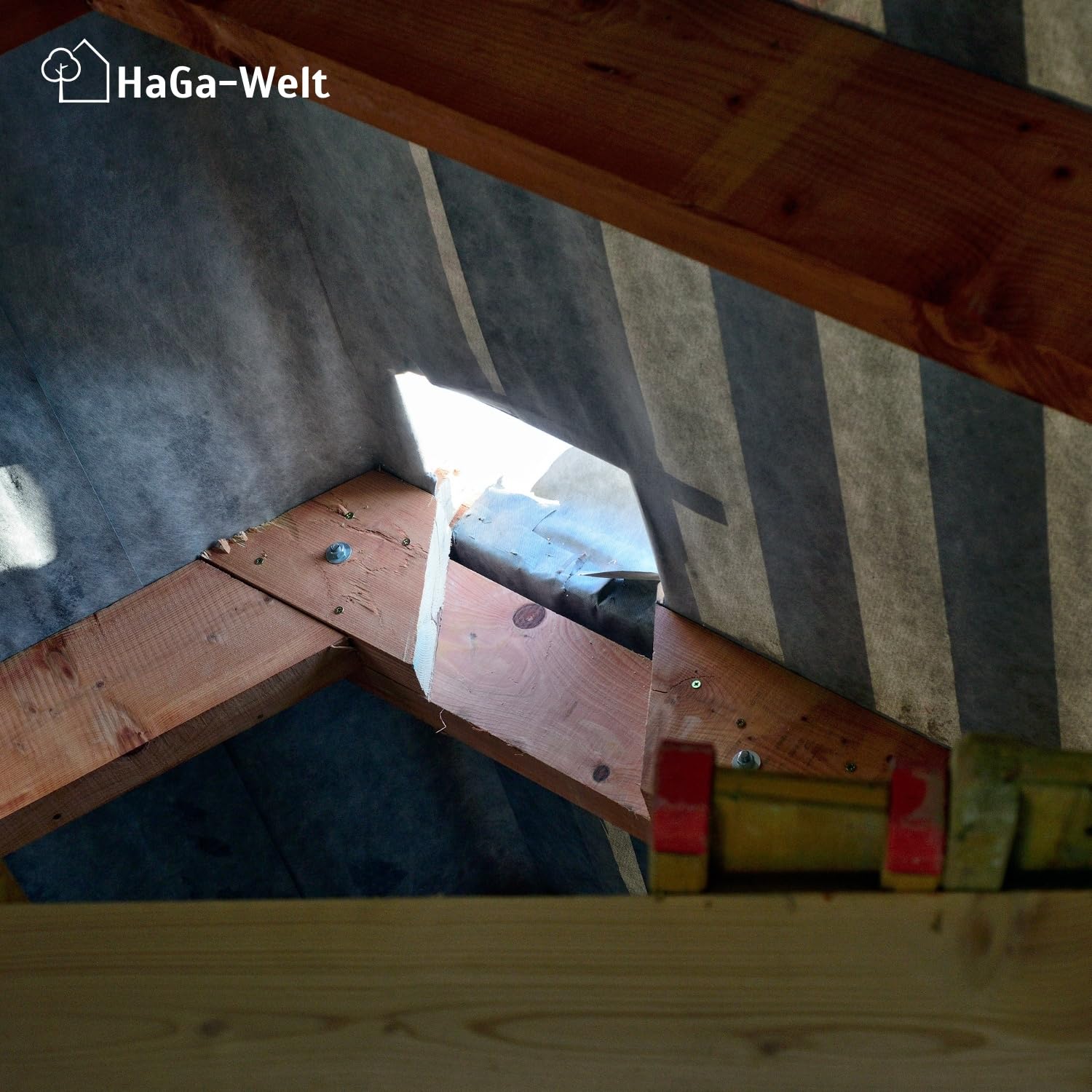 Non-tissé anti-condensation HaGa 95g/m² 10m x 1,2m autocollant pour tôle trapézoïdale, tôle d'aluminium, tôle de toit - protection efficace contre l'humidité et la condensation
