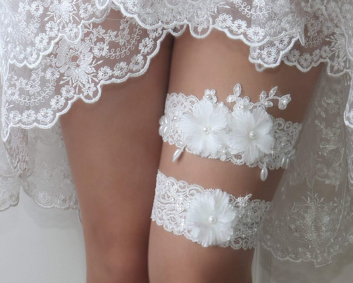 Wedding Garter Set with Flower Lace, Pearls and Rhinestone, Vintage Rustic Bridal Garters
