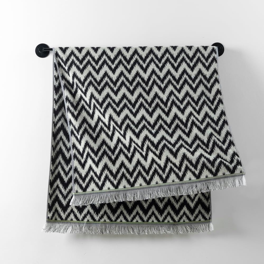 YiLUOMO 100% Cotton Black & White Bath Towel Quick Dry Ultra Soft Absorbent Durable Terry Wave Jacquard Brushed Fringe Hem Bath Towel for Bathroom Decorative, 55" x 27.5" - Image 5