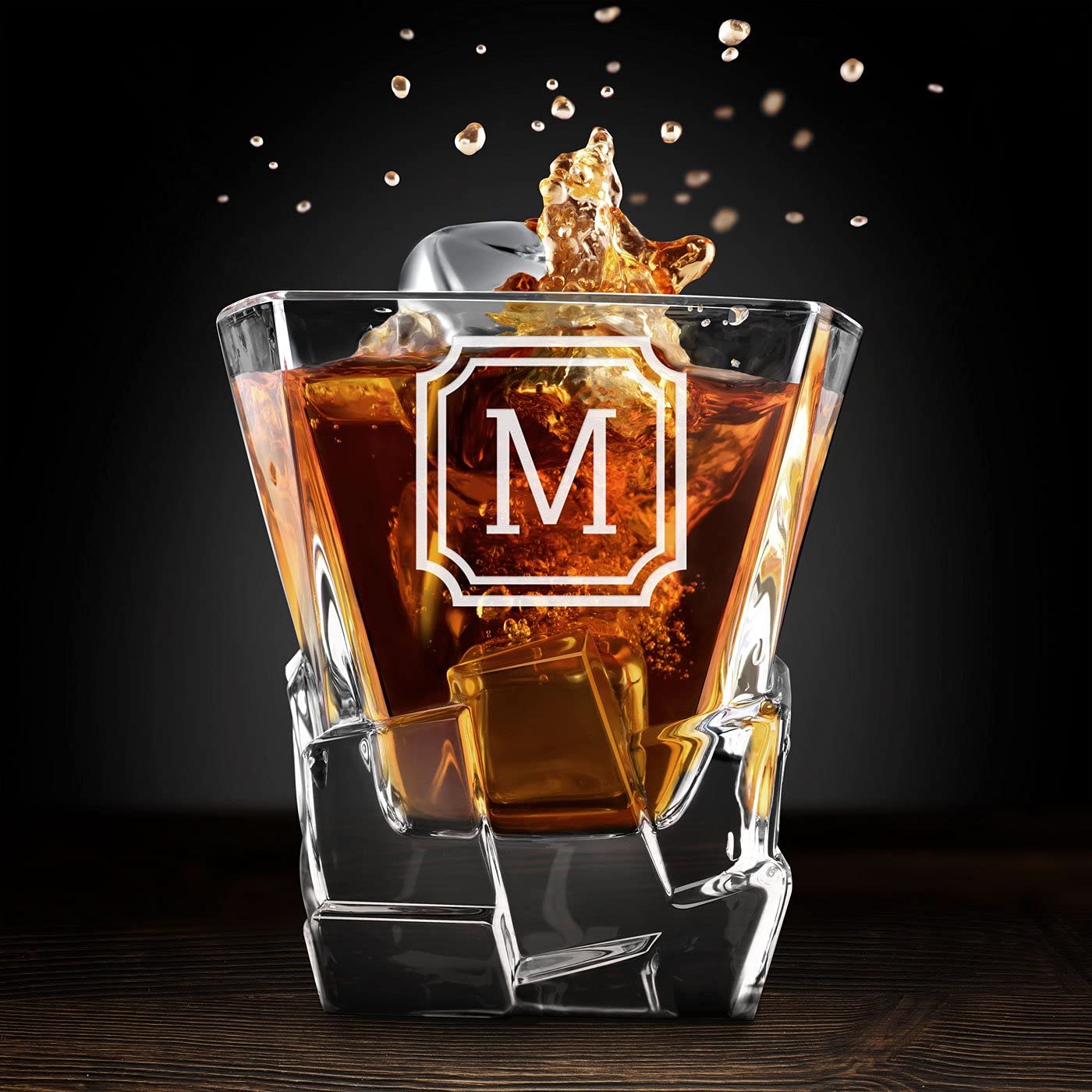 Maverton Set di Pietre da Whisky - in un cofanetto personalizzato - 8 cubetti di ghiaccio + 2 bicchieri - riutilizzabili - in granito - regalo compleanno uomo - nord