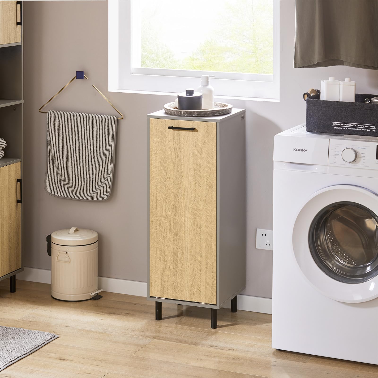 SoBuy Mueble Ropa Sucia baño con Saco abatible – Armario baño Estrecho con Patas de Metal y cesto para Ropa Sucia Gris Natural 31,5x86x30cm BZR132-NG