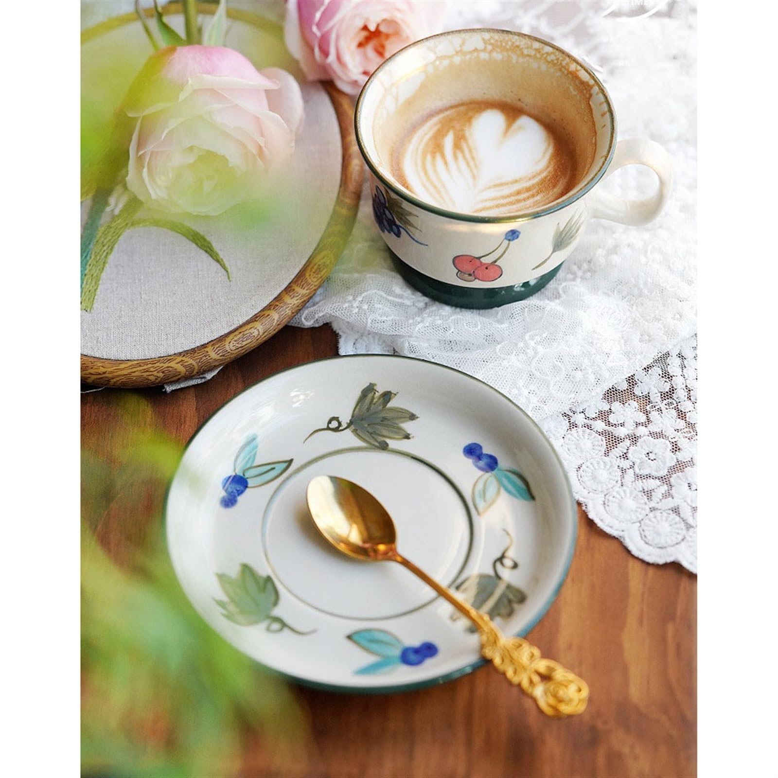 Tasses Ensemble de tasses et soucoupes à café et soucoupes à thé de l'après-midi, rétro européen, tasses à thé noir exquises de haute qualité, tasses sous glaçure peintes à la main Café Boisson Tasse