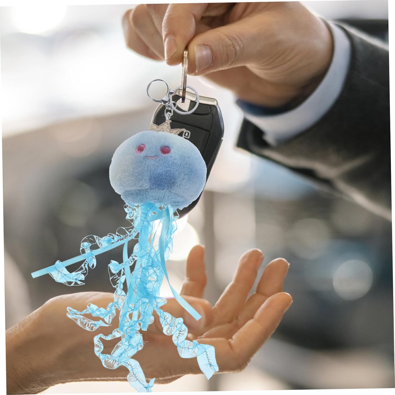 Catch the Vibes: Adorable Jellyfish Keychain for Aesthetic Lovers!