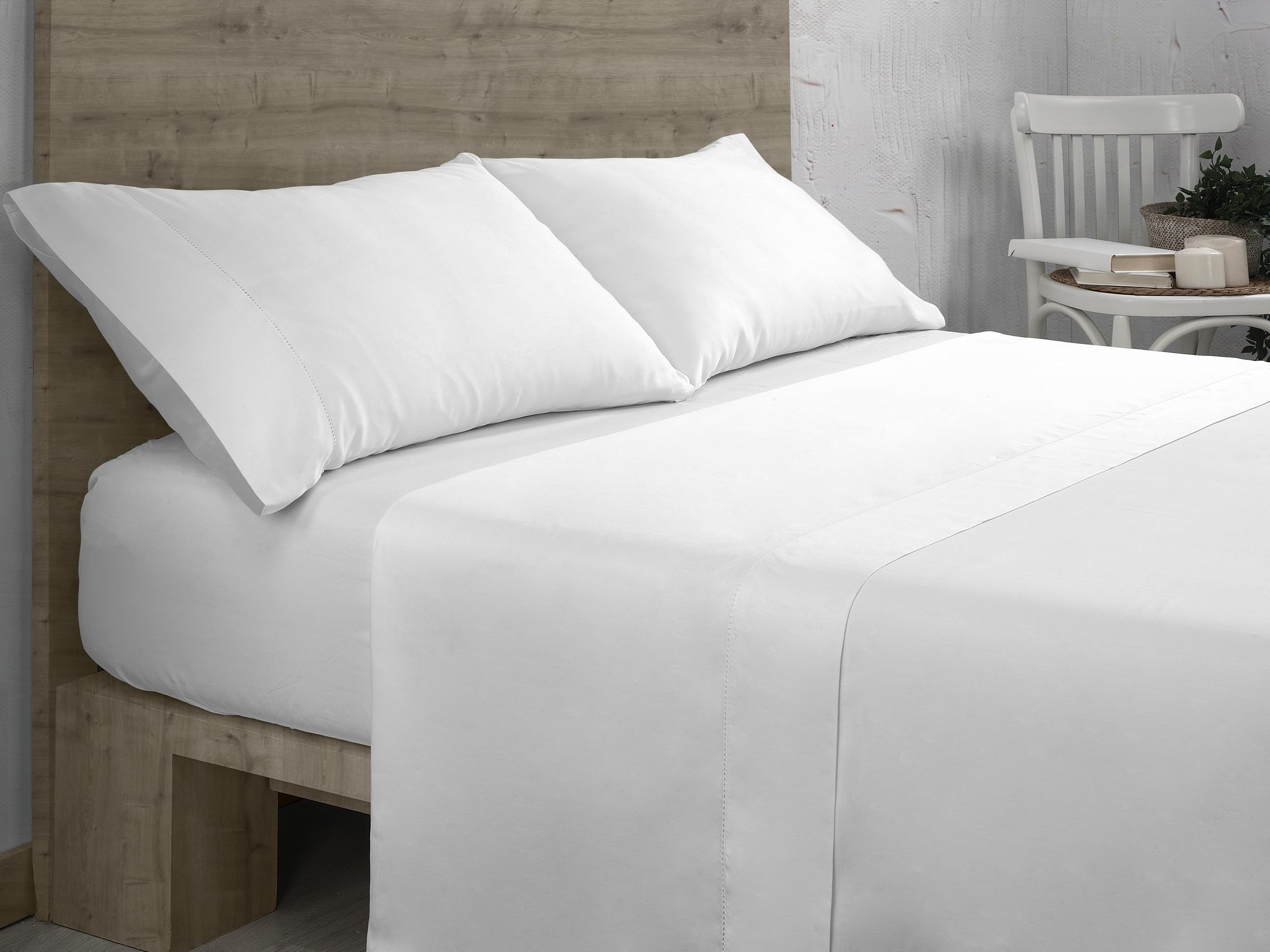 Parure housse de couette Jim tissée en fibres sélectionnées pour un toucher soyeux