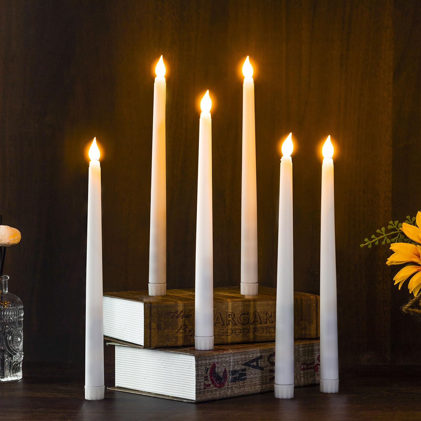 24 Pezzi Candele LED Elettriche, Candele Senza Fiamma, Candele a Batteria, Candele Coniche Led Fiamma Tremolante per Natale, Ringraziamento, Festa (Bianco, 2.1 x 28 cm)