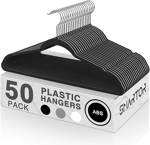 SMARTOR Perchas de plástico para ropa, paquete de 50 perchas de plástico resistentes para ropa, perchas delgadas sin terciopelo con gancho giratorio