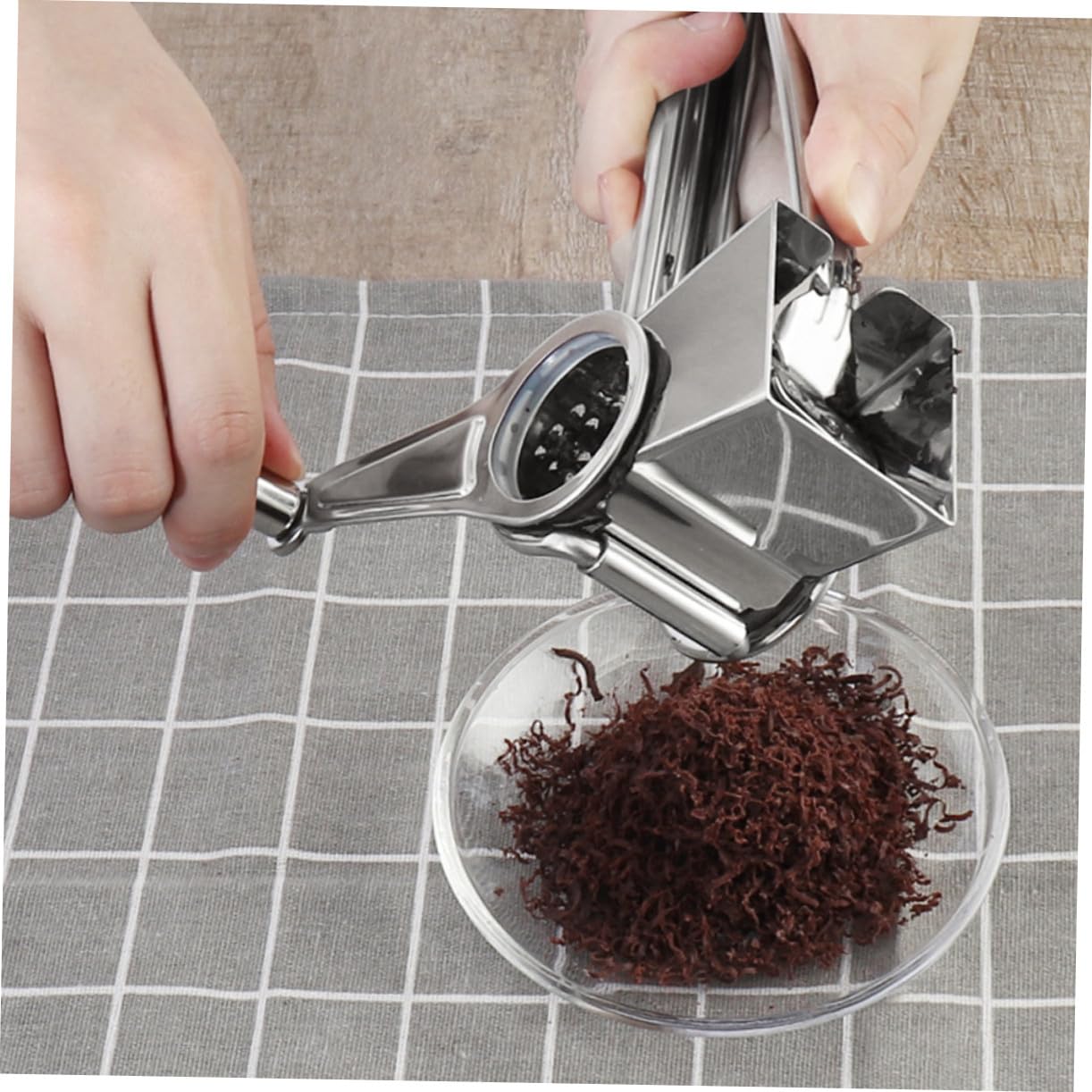 Edelstahl Käsereibe mit Kurbel Handgrater für Hartkäse und Gemüse Kleine Sichere Edelstahl Reibe für Zuhause Dessert Kuchenladen Geeignet