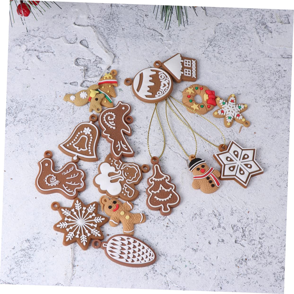 IMIKEYA 3 Stück 28 1 Weihnachtsanhänger zum Aufhängen weihnachtsbaumanhänger Dekorationen Festliche Dekoration Weihnachten Weihnachtsbaumschmuck Ornament Lebkuchenmann hängendes
