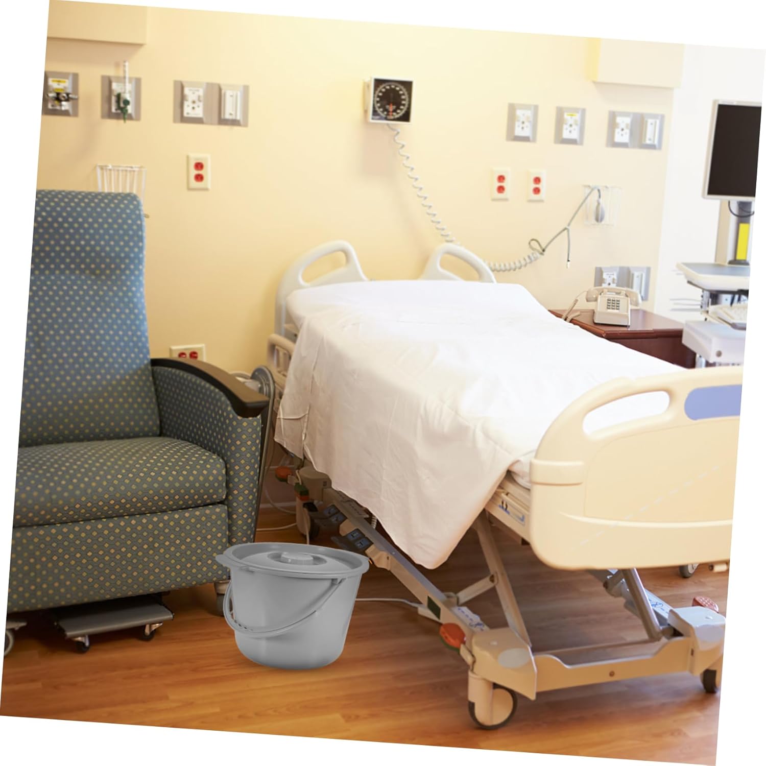 Portable Commode Chair Lid Raised Toilet Seat for Seniors Bedside Commode for Elderly