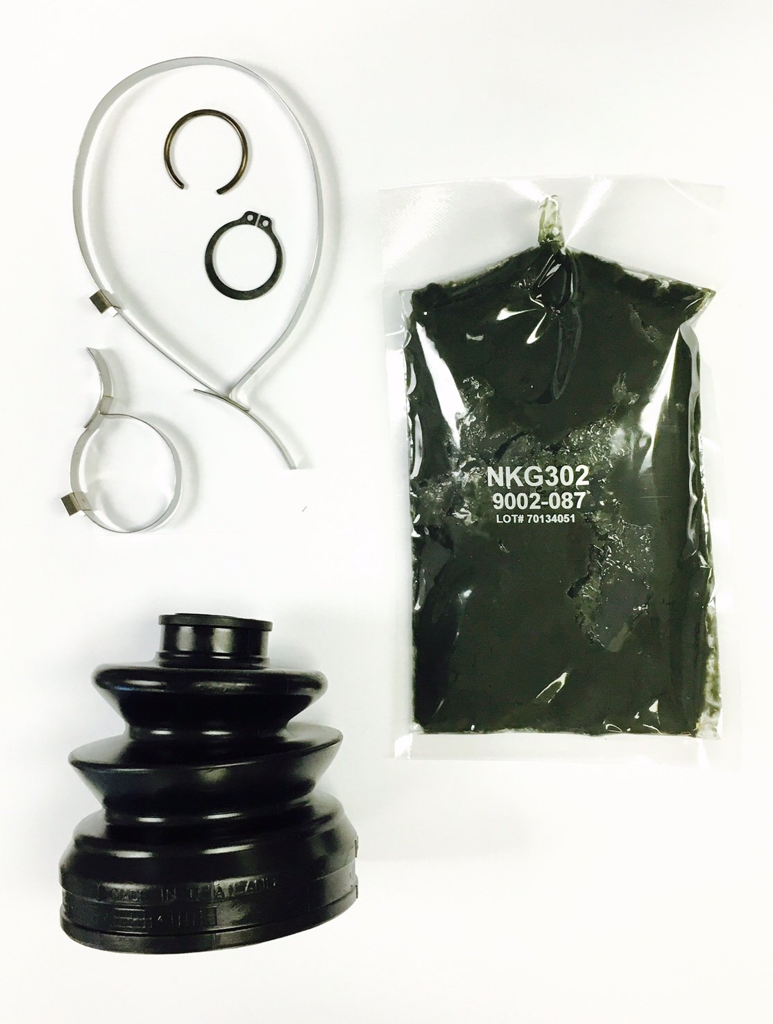 Amazon.com: GENUINE MITSUBISHI OE INNER AXLE BOOT KIT (Either Side