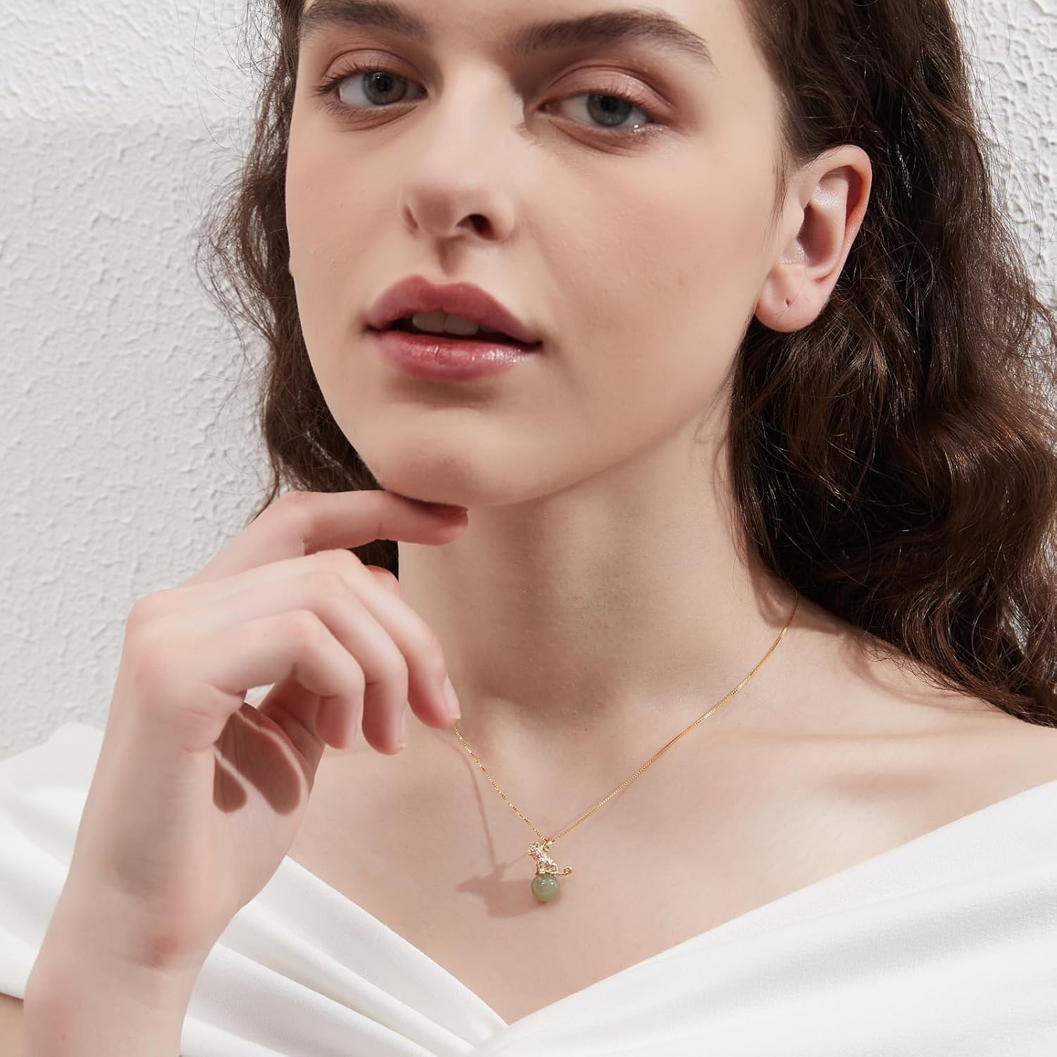 Natural Hetian Jade Necklace for Women, Dainty Green Jade Cat Animal Charm Pendant Adjustable Choker Necklace Jewelry Chain Gift for Mom Lover Her (925 Sterling Silver with Gold Plated) - Image 4