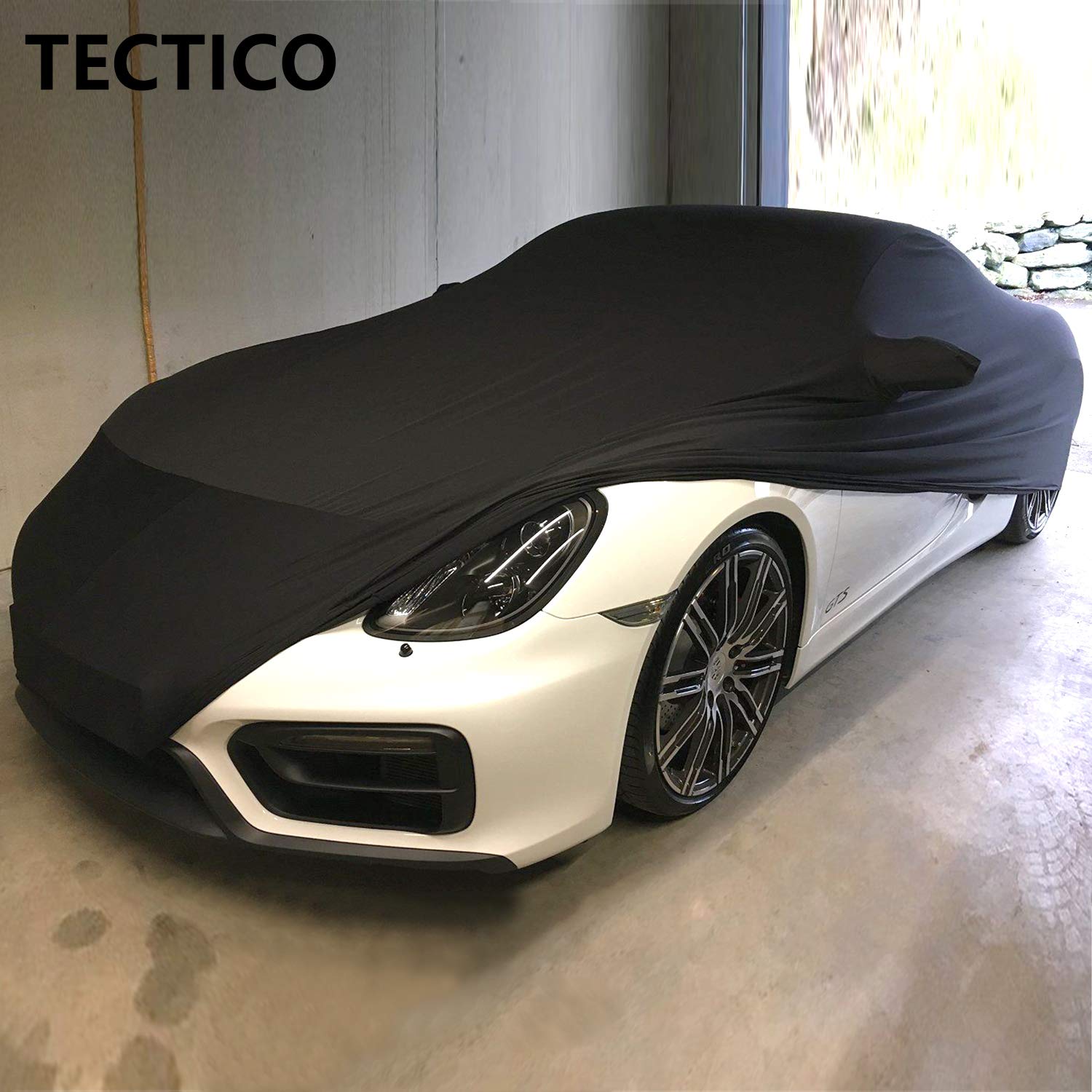 TECTICO Housse Voiture Universel Intérieur Bâche Voiture Respirante Élastique Stretch Souple Complète Protection pour Garage Indoor Auto Show, Noir
