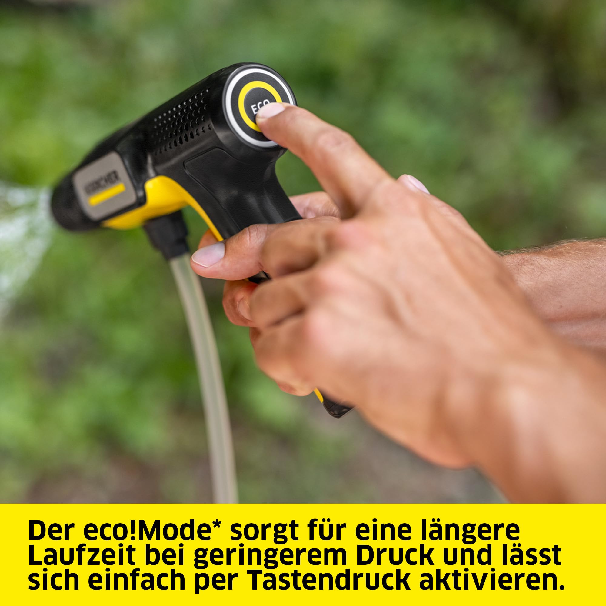 Kärcher Druckreiniger OC Handheld Compact Adventure, Mitteldruck, max. 15 bar, klappbar, USB-C-Anschluss, 150 l/h, Gewicht: 0,8 kg, 4-in-1 Multi Jet, Schlauch (5 m), Schaumdüse Pro, Wasserkanister