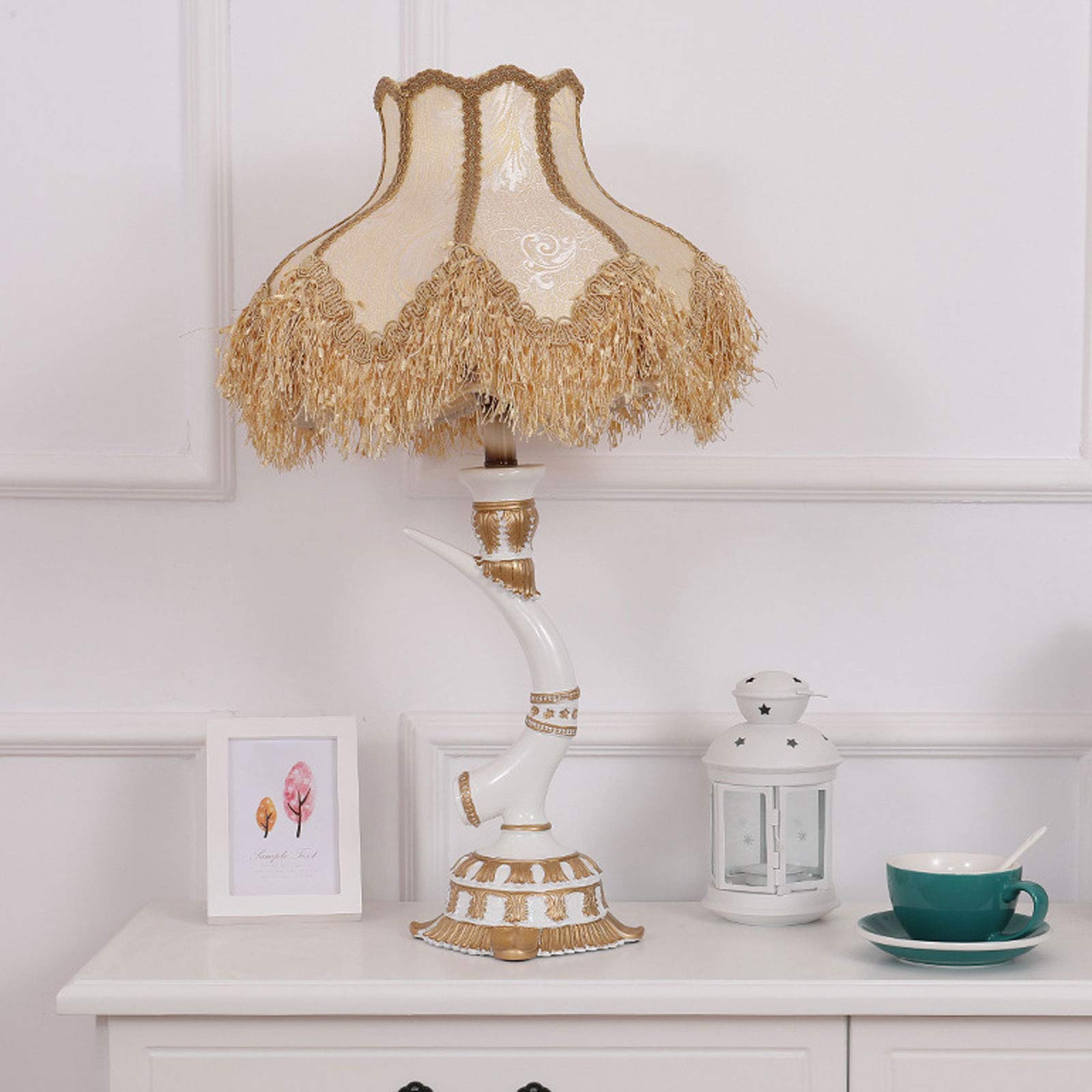 Lampada da tavolo in stile europeo, lampada da tavolo design personalizzata, illuminazione notturna di lettura del comodino applicabile al soggiorno Camera da letto per famiglie Camera da