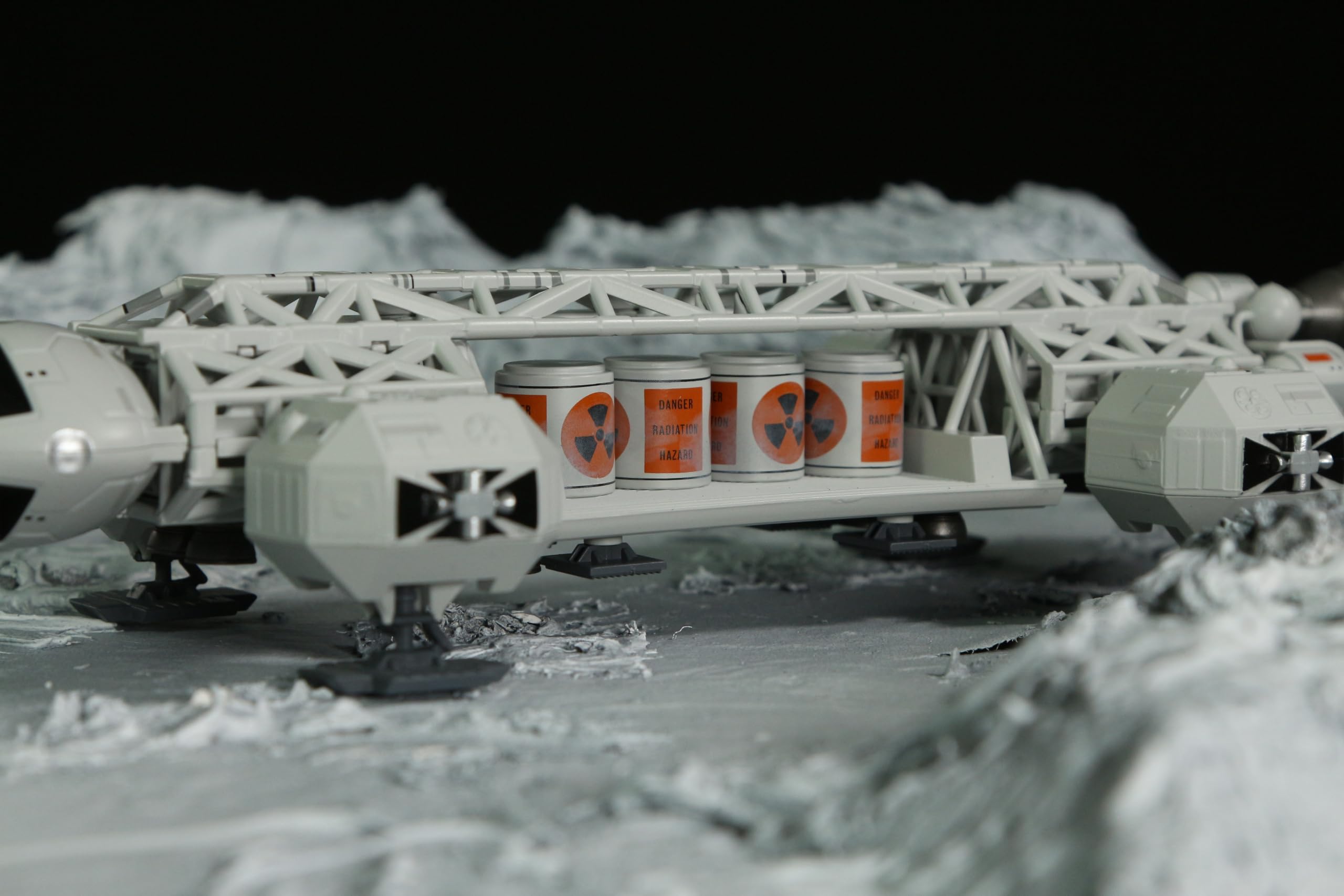 Spazio: 1999 Pallet Eagle Shuttle Model - Nave spaziale da collezione edizione limitata, scatola ufficiale Gerry Anderson Spacecraft e collezionisti