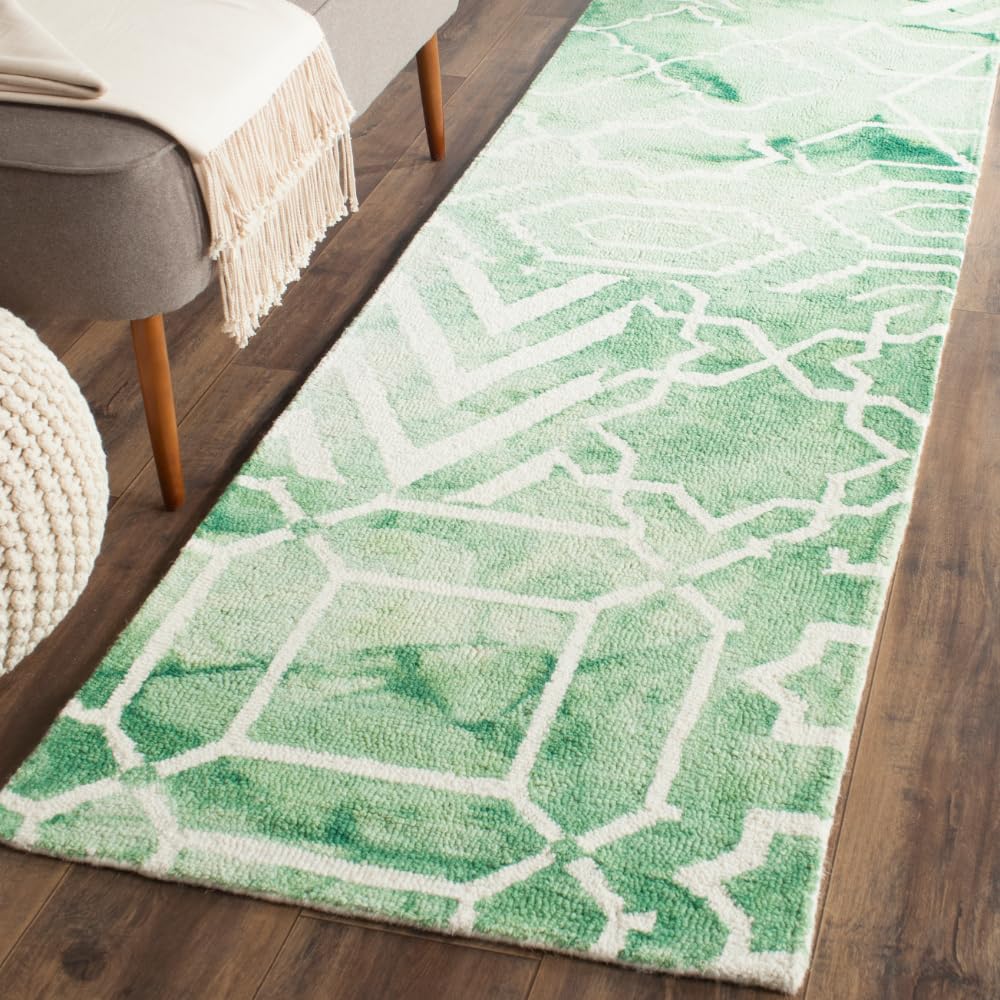 SAFAVIEH Dip Dye Collection 2'3" x 8' Green / Ivory DDY678Q Handmade Moroccan Watercolor Premium Wool Runner Rug
