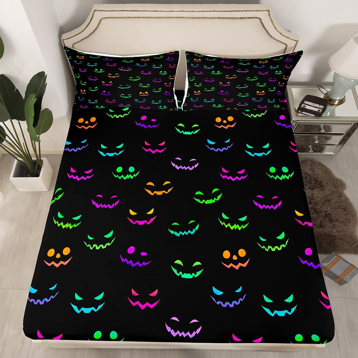Erosebridal Halloween Themed Bed Sheets Kawaii Spooky Animal Queen Size Sheet Set for Kids Teens Cute Neon Ghost Sheets Glowing Pumpkin Flat Sheet Black Cartoon Style Fitted Sheet 4 Piece