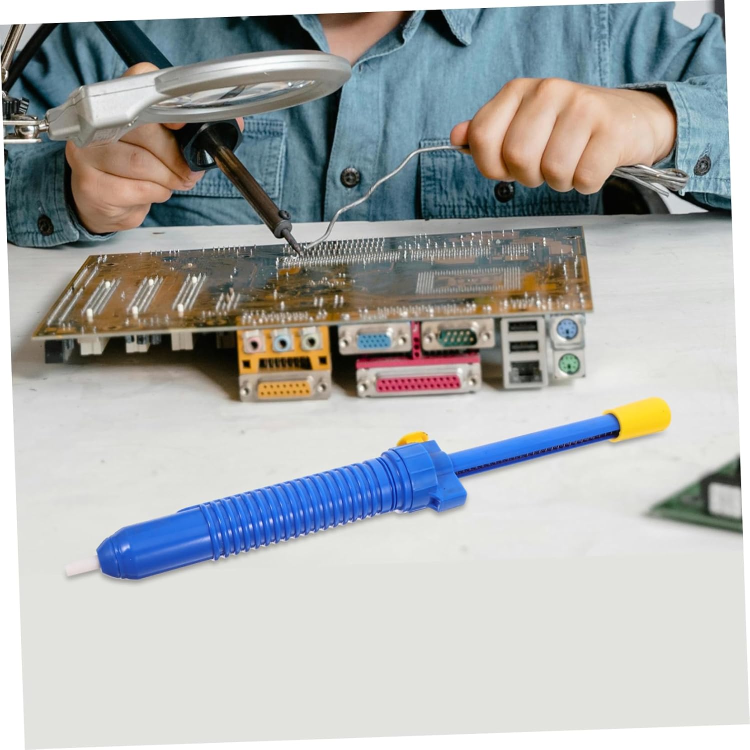 Alipis Solder Sucker Desoldering Pump Manual Soldering Tool with Strong Suction for Efficient Solder Removal Electronics Construction for Frequent Use