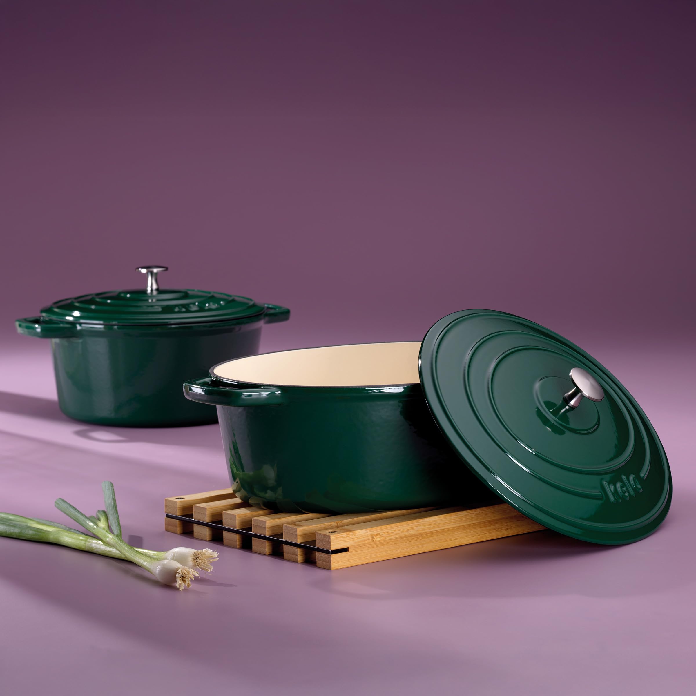kela Casseruola ovale in ghisa 9,3 litri, forno olandese Calido, cottura a induzione con coperchio, pentola in ghisa per cuocere il pane, smaltato, verde
