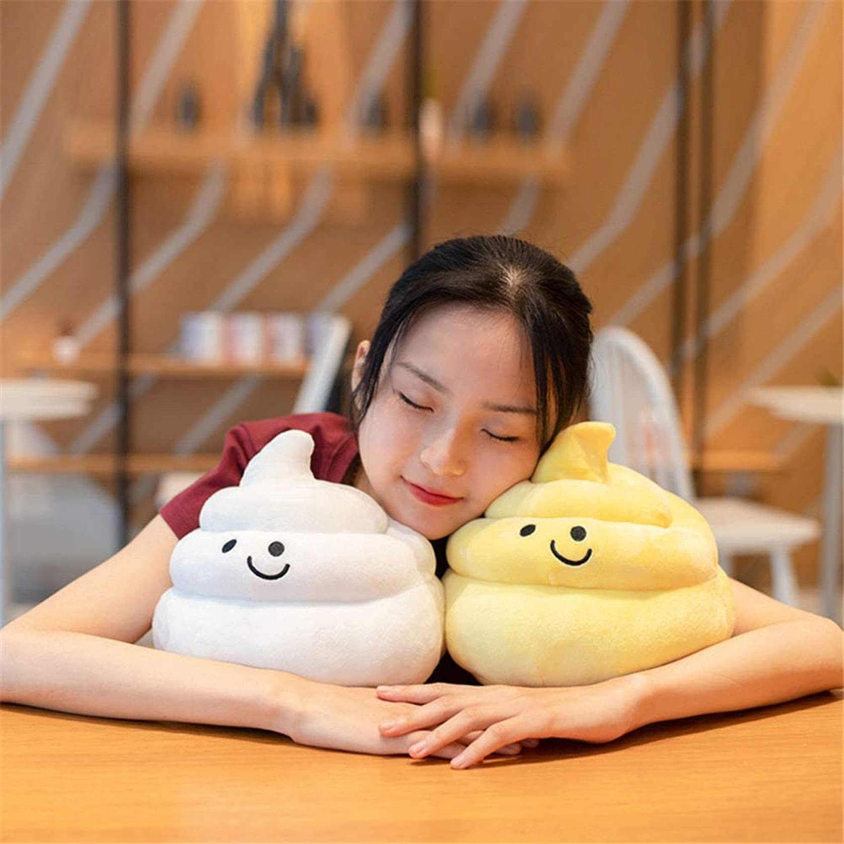 Amazon.co.jp: うんち枕ぬいぐるみ クッション 抱き枕 抱きまくら 枕