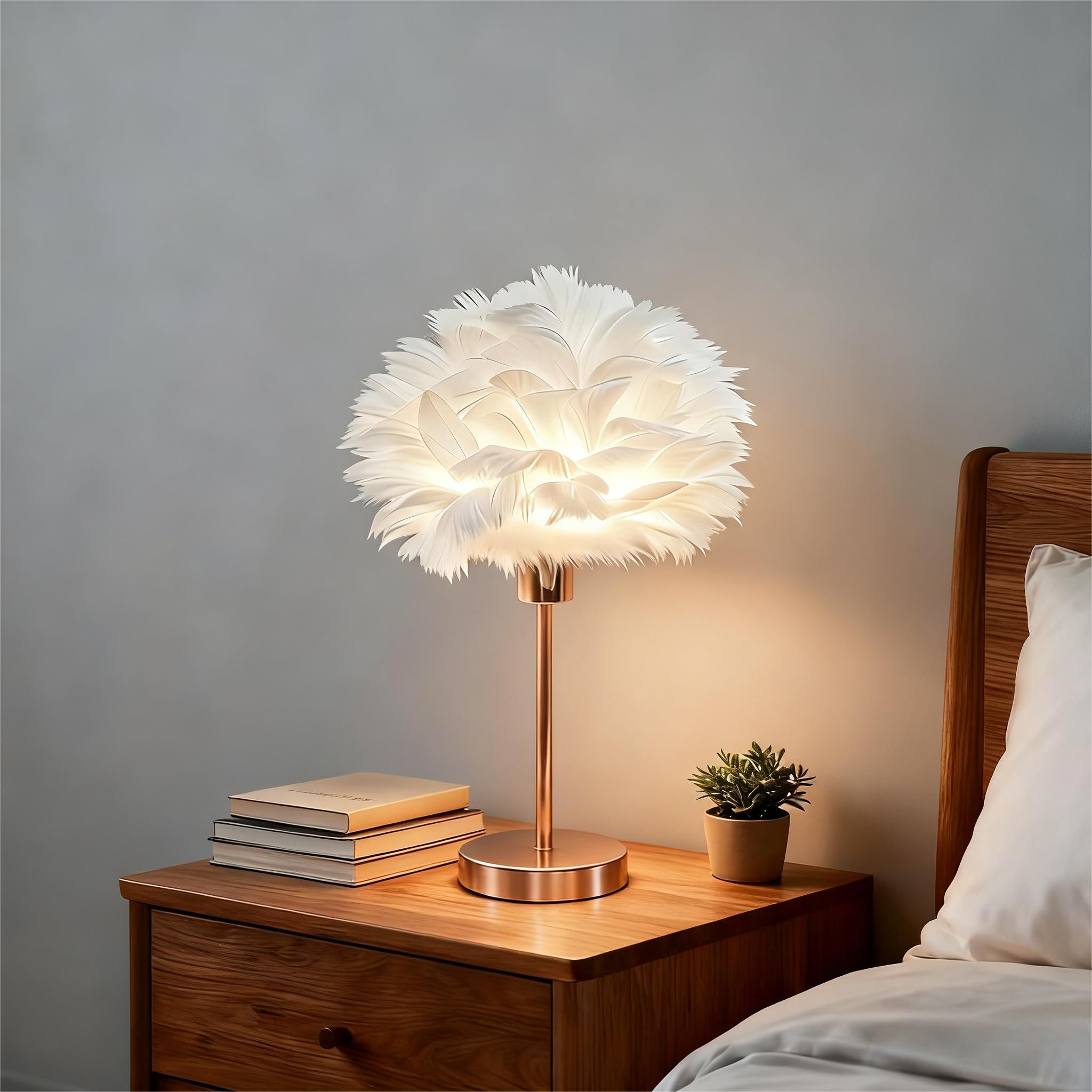 Lampe Federn Nachttischlampe Puschel Feder Tischleuchte E27 Tischlampe mit Kabel Warmweiß Federlampe Künstliche Federn Flauschige Gold Dekolampe für Schlafzimmer Wohnzimmer, 35cm x 47cm