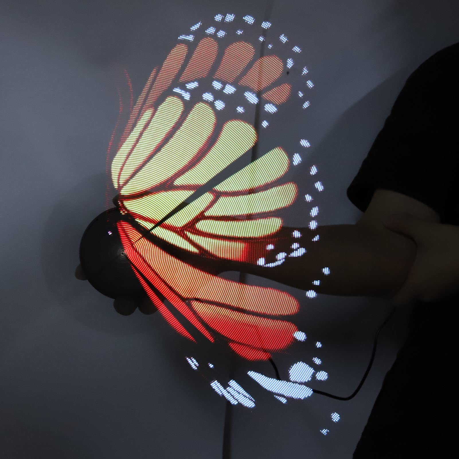 Amazon.co.jp: 3Dホログラムファン、672 LED付き20インチ3Dホログラム