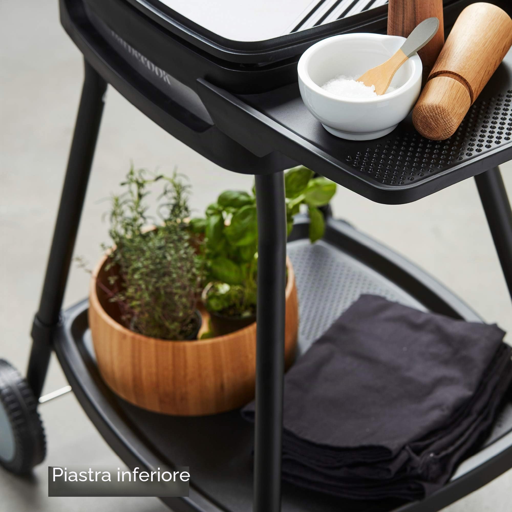 Barbecook barbecue elettrico Alexia 5111 su base con ripiani e rotelle, barbecue da balcone, nero, 84x55x97cm