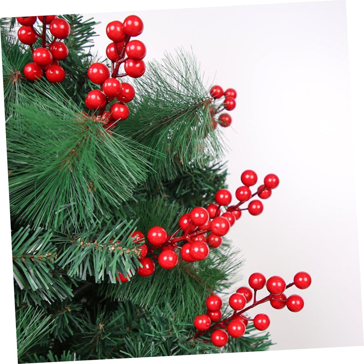Cabilock 90 Pièces Fruits Rouges Bricolage Décor De Fruits Rouges Branches De Houx Cueillette De Baies De Houx Cueillettes De Baies De Noël Faux Rouge Plante Hiver Mousse