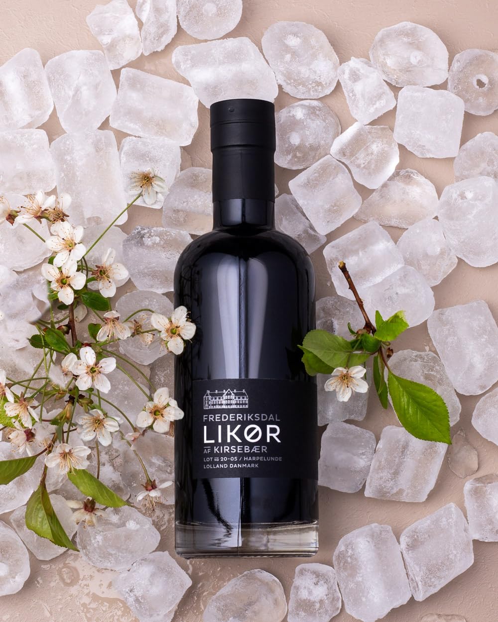 Frederiksdal Kirschlikör | 100% Natürlicher Kirsch Likör aus dänischen Kirschen, 16% vol. 0,5L | Gereift in französischen Eichenfässern | Perfek