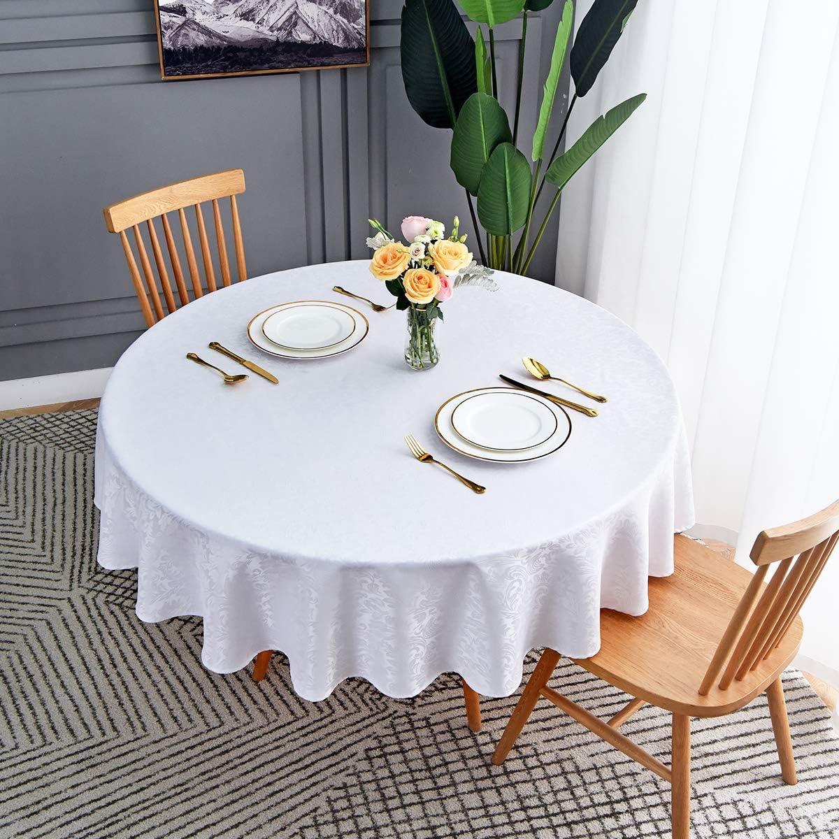 maxmill Round Jacquard Tablecloths Damask Design Spillproof Wrinkle Free Heavy Weight Soft Table Cloth for Circular Table Cover of Buffet Banquet Parties Holiday Dinner Round 90 Inch White Round 90" White With White