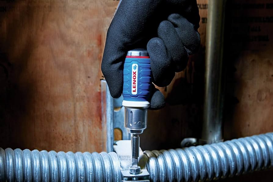 鼻烟壶1 LENOX Tools Screwdriver, 8-in-1 Stubby Ratcheting (LXHT60901