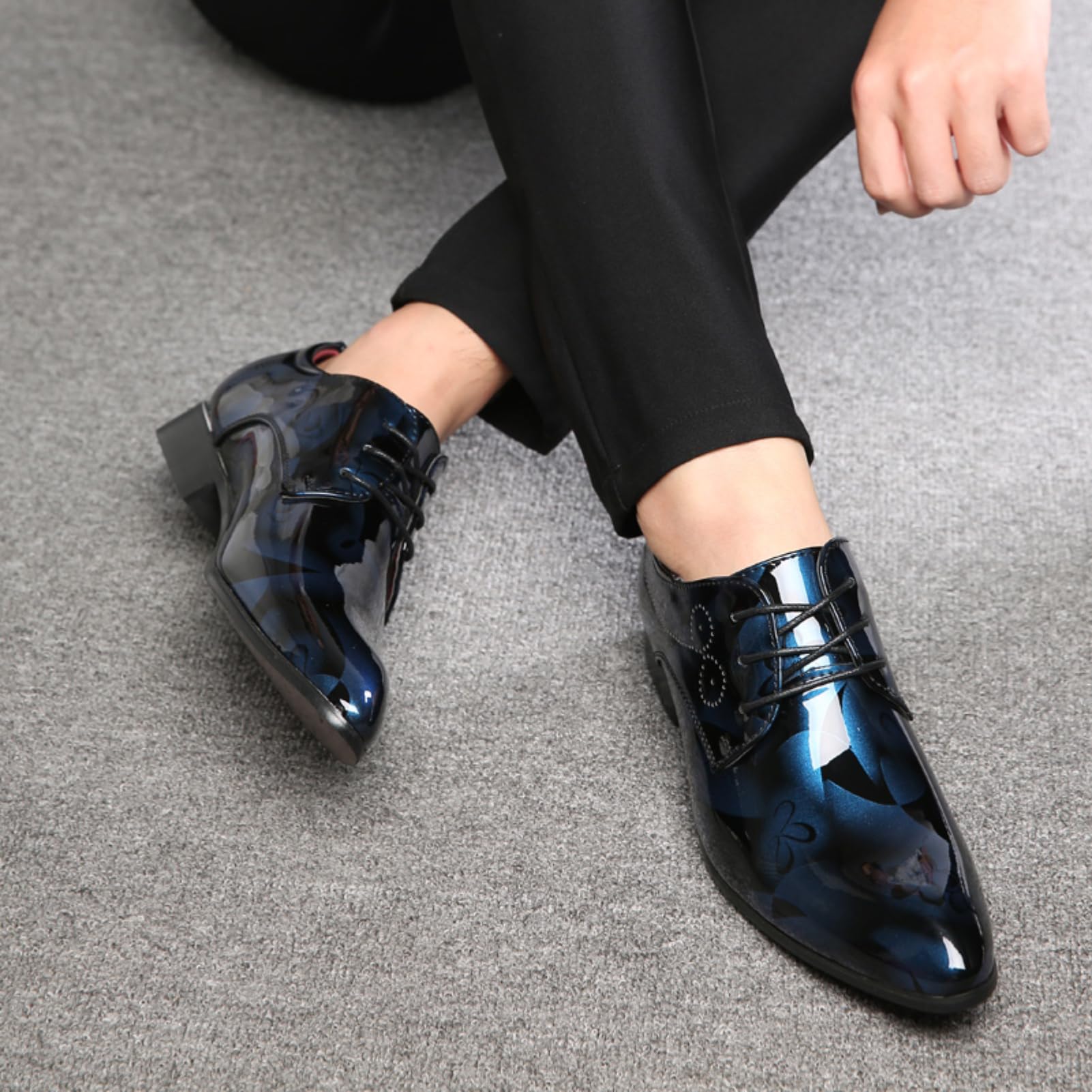 Buty Oxford dla mężczyzn Derby buty męskie formalna sukienka biznesowa sznurowane buty klasyczne oddychające lakierowane wsuwane półbuty niebieskie złoto szary czerwony czarny brązowy khaki rozmiar