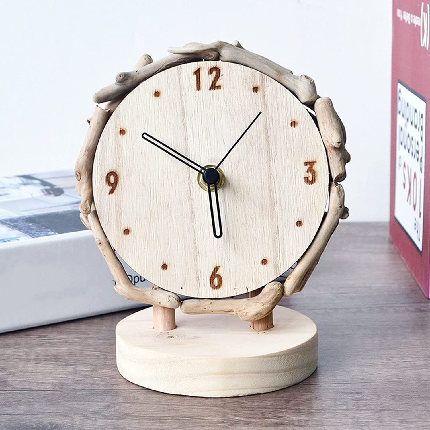 Wecker, AA-batteriebetriebene Tischuhr aus Holz, 14 x 16 cm