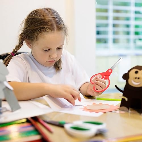 Miniatura 6 de Tijeras para niños zurdos de 5.9 pulgadas, tijeras de seguridad para niños con punta roma, cuchillas de acero inoxidable y agarre para oficina en