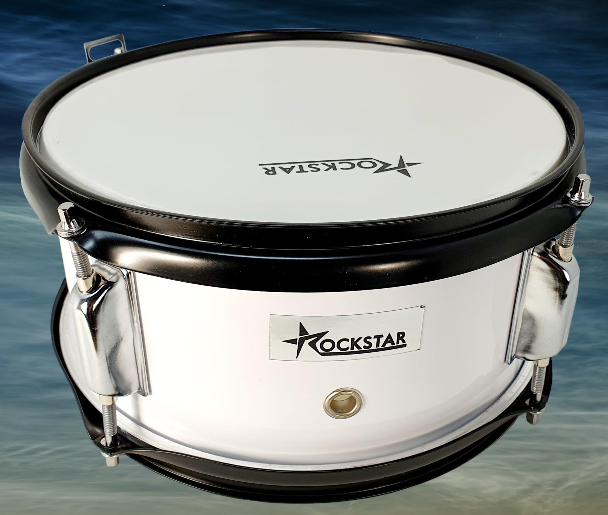 ROCKSTAR - Caja de Marcha Iniciación en Madera Afinable 1055H-5433 Tambor Incluye Correa y Baquetas, Instrumento Musical de Percusión, Parche afinable y bordonero. 26cm Diámetro y 13cm Altura