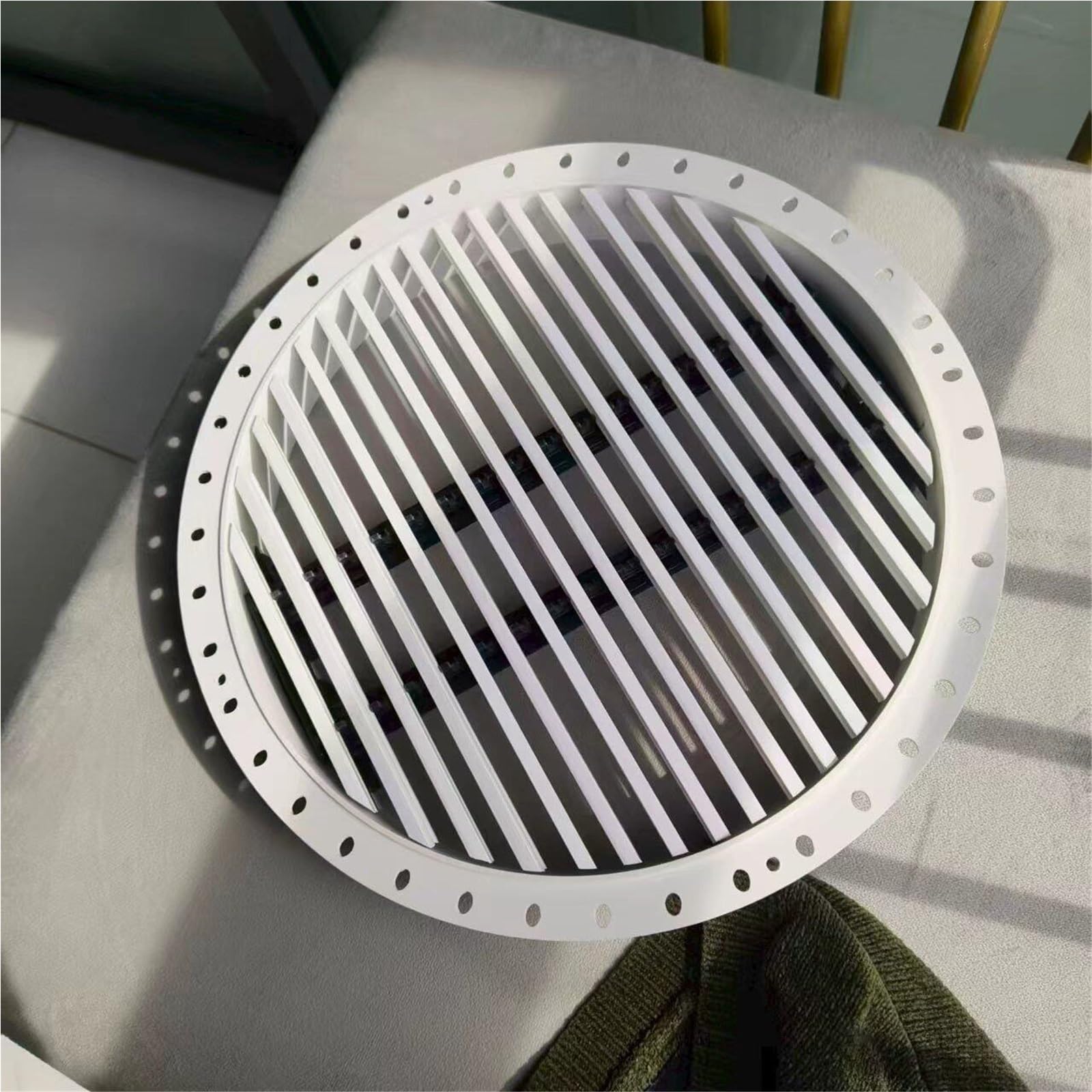 White Vent Cover Grill with Filter Grid, Ac Return Air Filter Grille for Wall/Ceiling/Soffit Register, Ceiling Return Air Filtration Grille Hinged(Dia 40 cm)