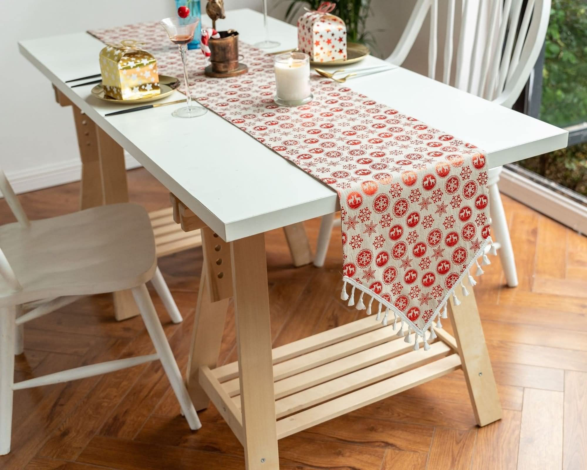 Caminos de Mesa Estampados, Centros Decorativos de Mesa Modernos Borlas con Estampado de Copos de Nieve Navideños Rojo Algodón 33x180CM