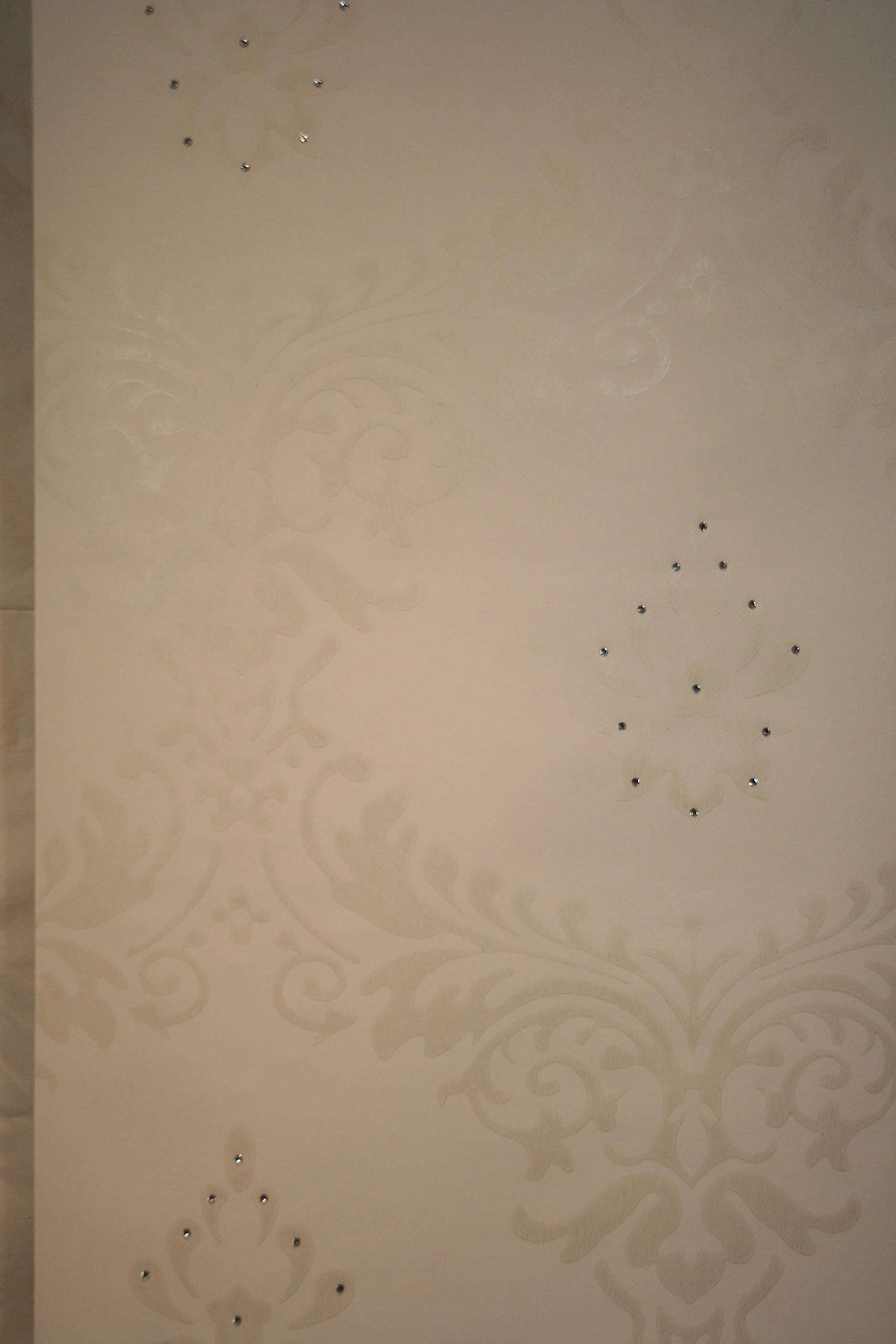 Papier peint Chelsea blanc cassé pour une chambre parentale cosy