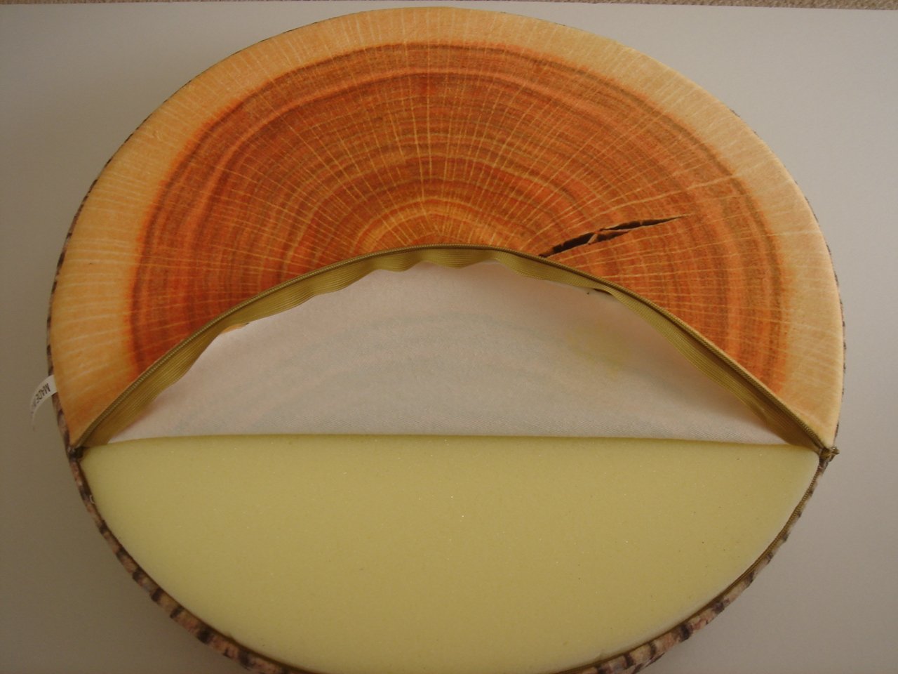 Amazon.co.jp: 気分 は森の中 くつろげる やすらぎ クッション 座布団