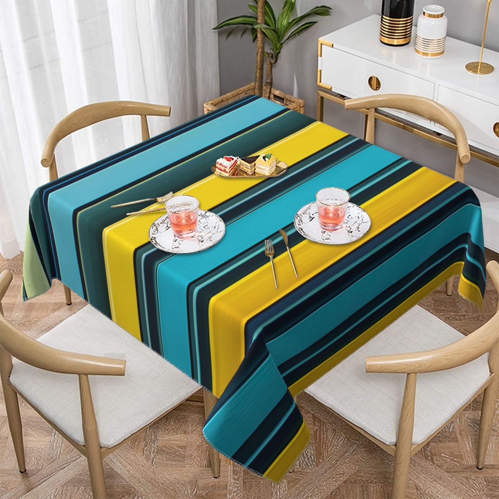 Nappe carrée infroissable jaune et bleue pour effacer les plis de table