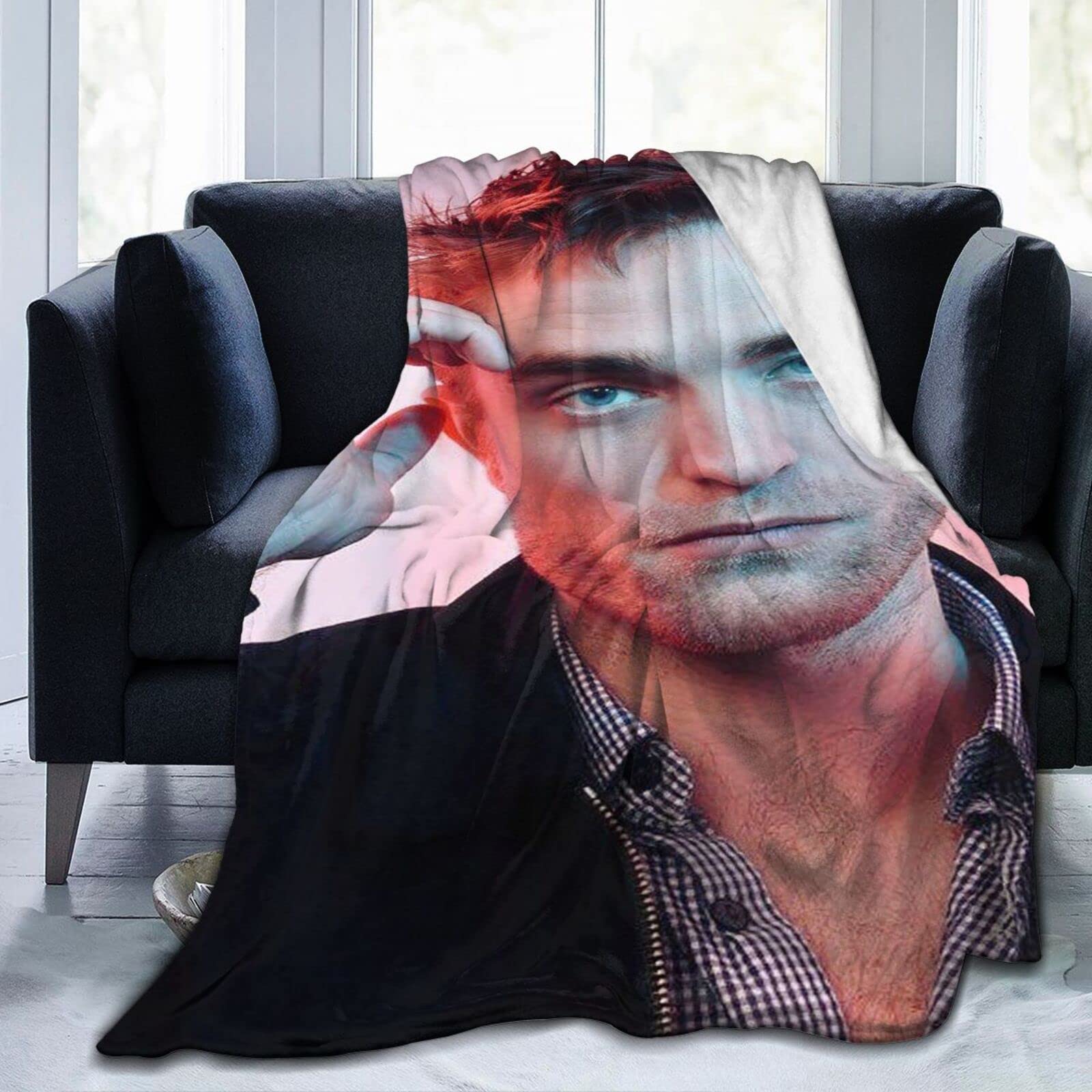 Robert Pattinson Throw Blanket, Lightweight Ultra Soft and Comfortable  Flannel Blanket, Microfiber Fleece Blanket, Anti-Pilling Plush Blanket for  Couch, Bed, Sofa, 203 x 152 cm : Amazon.de: Home u0026 Kitchen