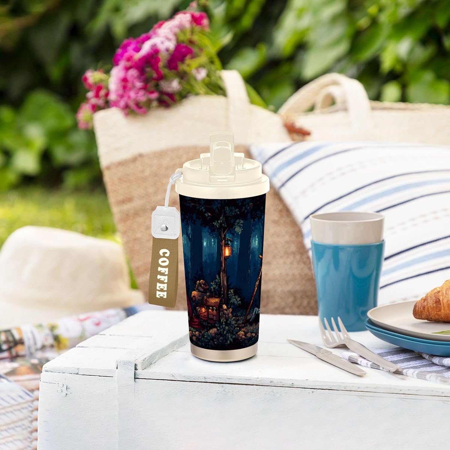 Insulated Coffee Mug Pixel Forest Knight with Straw & Flip Lid, 16.9oz Iced Tumbler Cup, Double Wall Vacuum Mug for Travel Office Camping